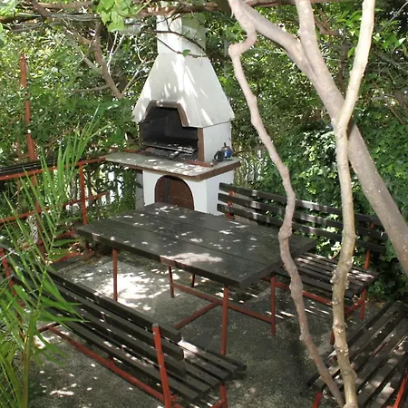 By The Sea Starigrad, Paklenica - 6592 *