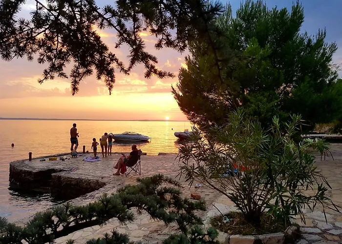 Apartament By The Sea Starigrad, Paklenica - 6592 *