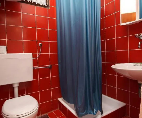 Apartament By The Sea Starigrad, Paklenica - 6592 *