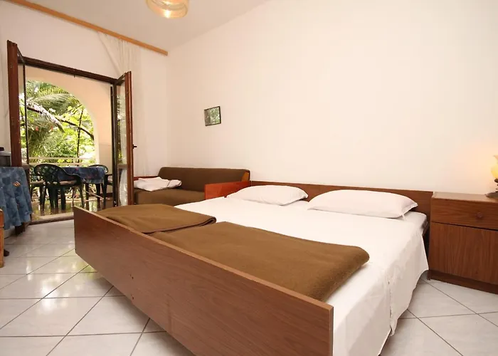 Apartament By The Sea Starigrad, Paklenica - 6592 *